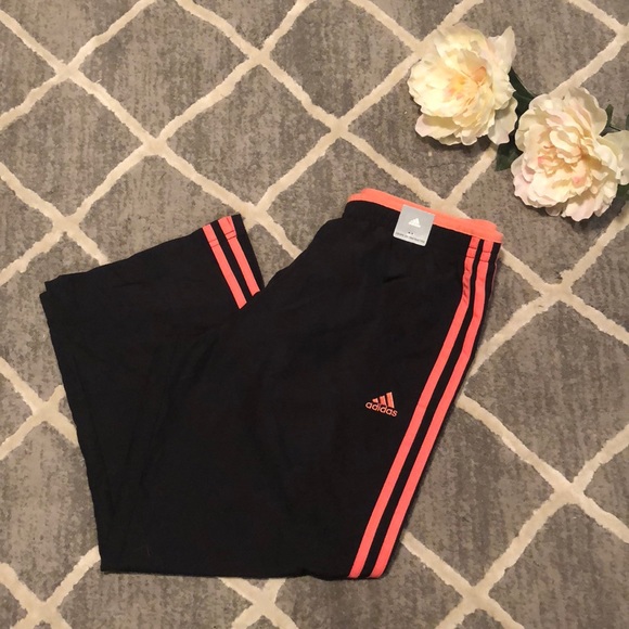 adidas Pants - Adidas capris small black and pink